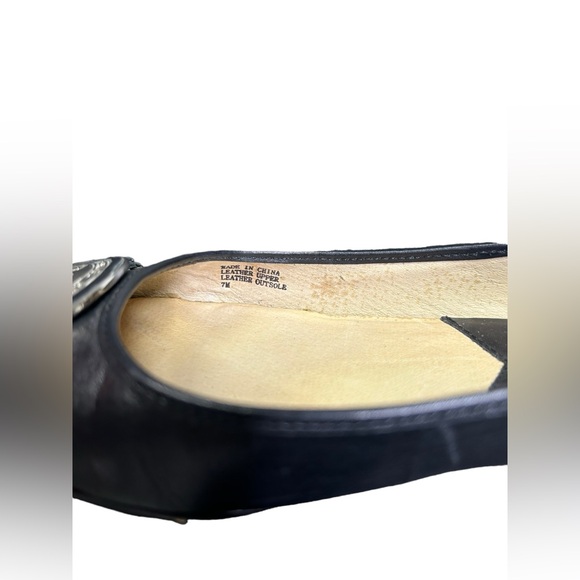 MICHAEL KORS black leather slip on flats w open toe front silver logo 7M EUC - Picture 9 of 9
